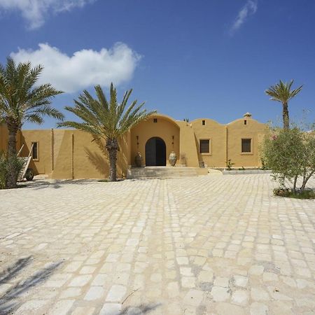 Riadh Dar Almassa Villa Mellita  ภายนอก รูปภาพ